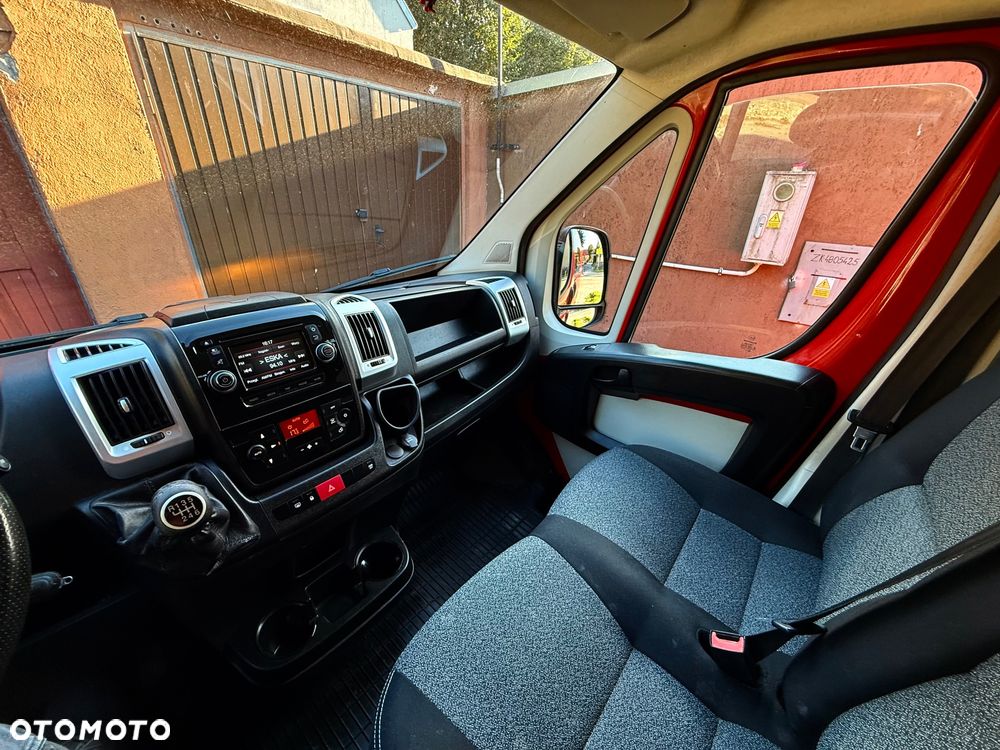 Fiat Ducato brygadówka 6 miejsc - 22