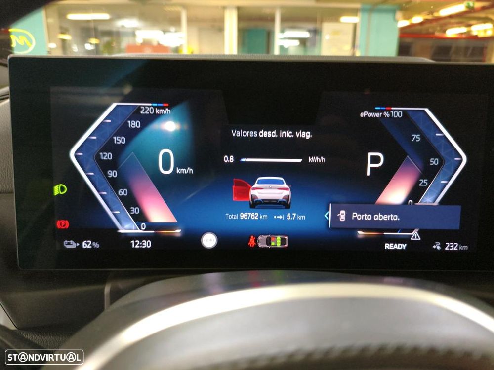BMW i4 eDrive40 Desportiva M - 8