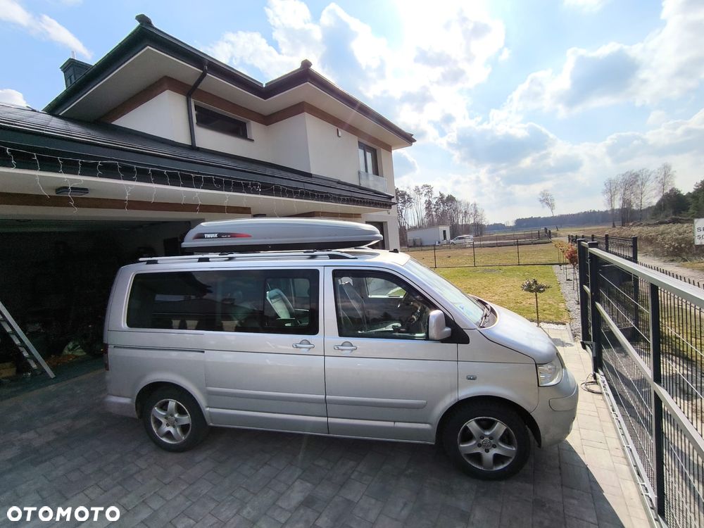 Volkswagen Multivan - 21