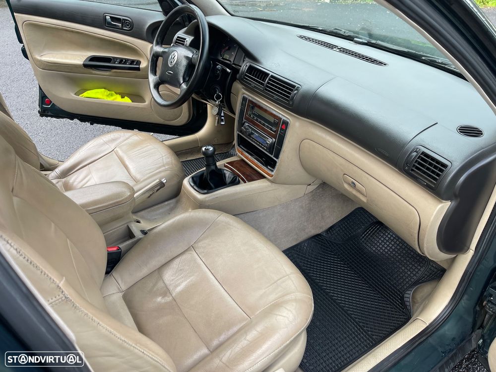 VW Passat 1.9 TDi Confortline - 7