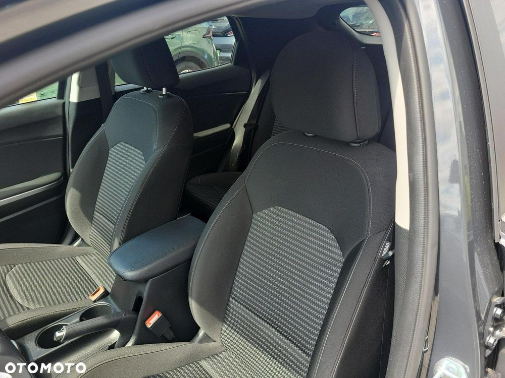 Kia XCeed - 11