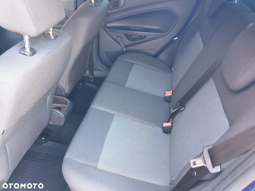 Ford Fiesta - 15
