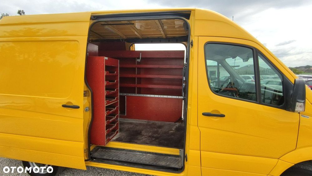 Mercedes-Benz Sprinter - 8