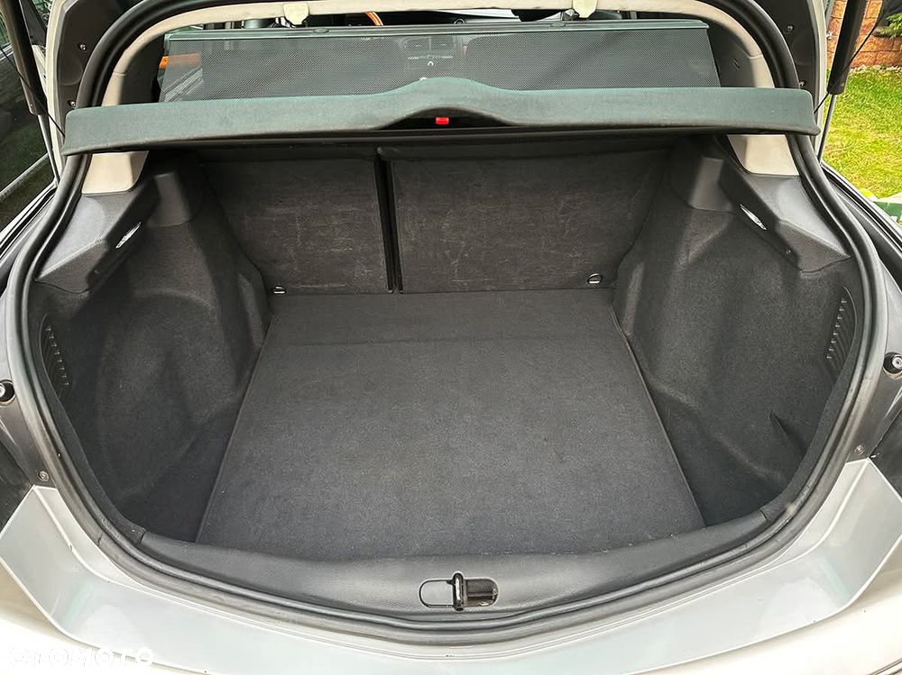 Renault Vel Satis 2.0 Turbo Initiale - 32