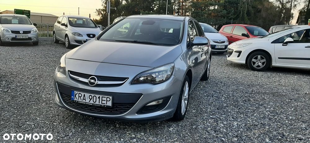 Opel Astra - 1