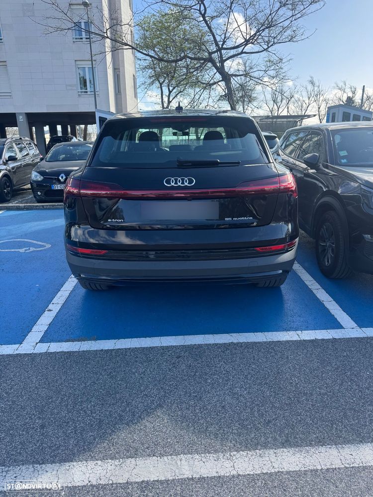 Audi e-tron 55 quattro - 10
