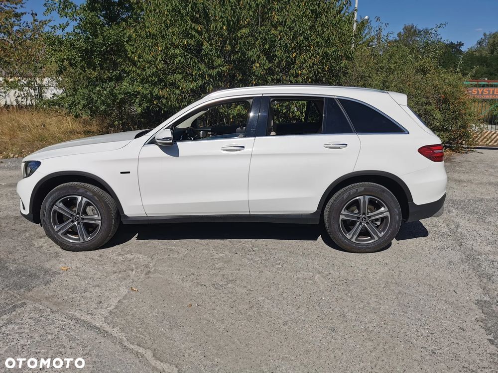 Mercedes-Benz GLC - 6