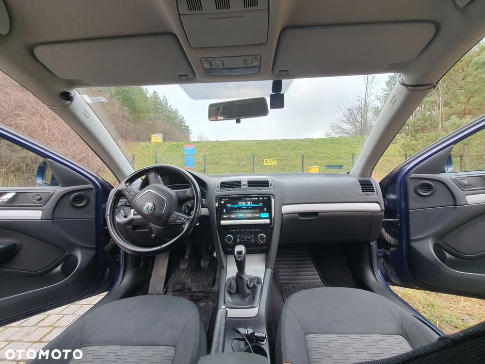 Skoda Octavia 2.0 TDI DPF Ambition - 10