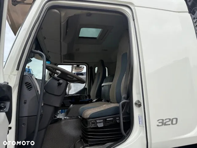 Volvo FE 320 6x2 HDS HMF 2120 Euro 6 - 10