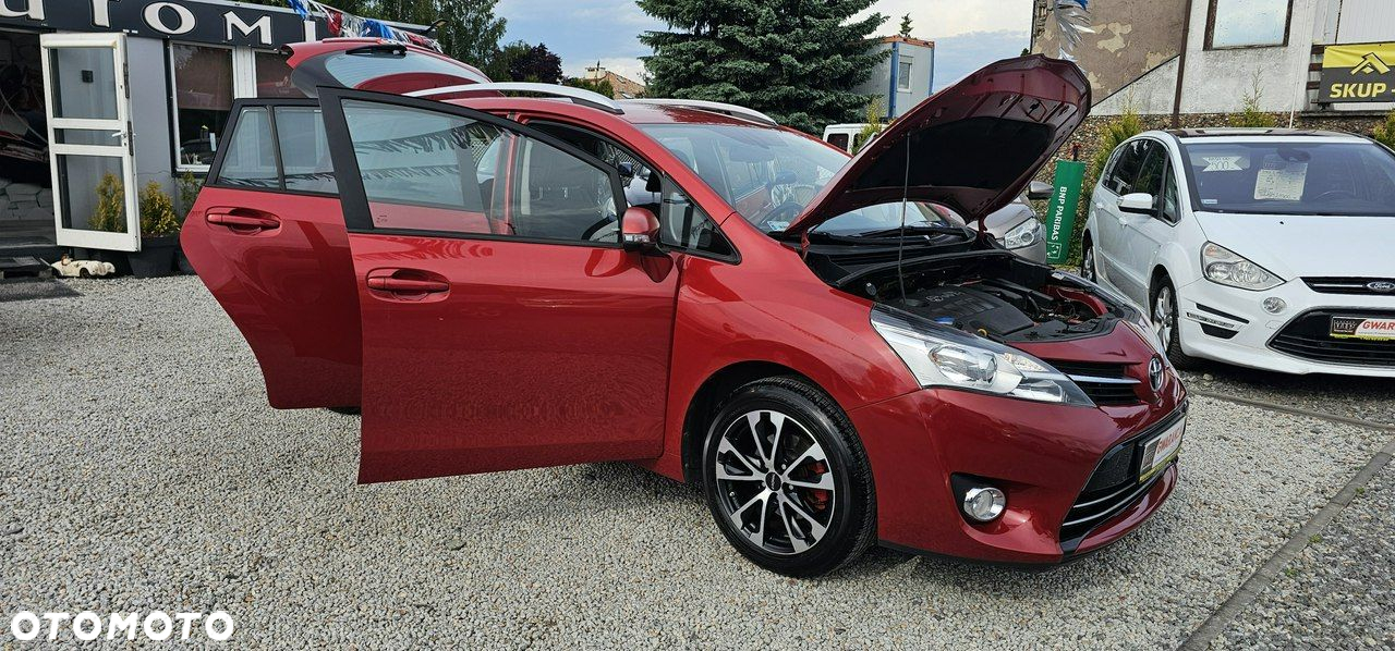 Toyota Verso - 17
