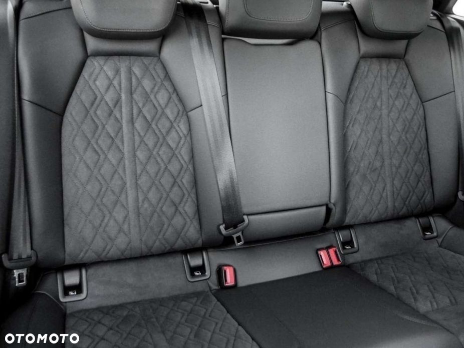 Audi RS3 Limousine TFSI Quattro S tronic - 19