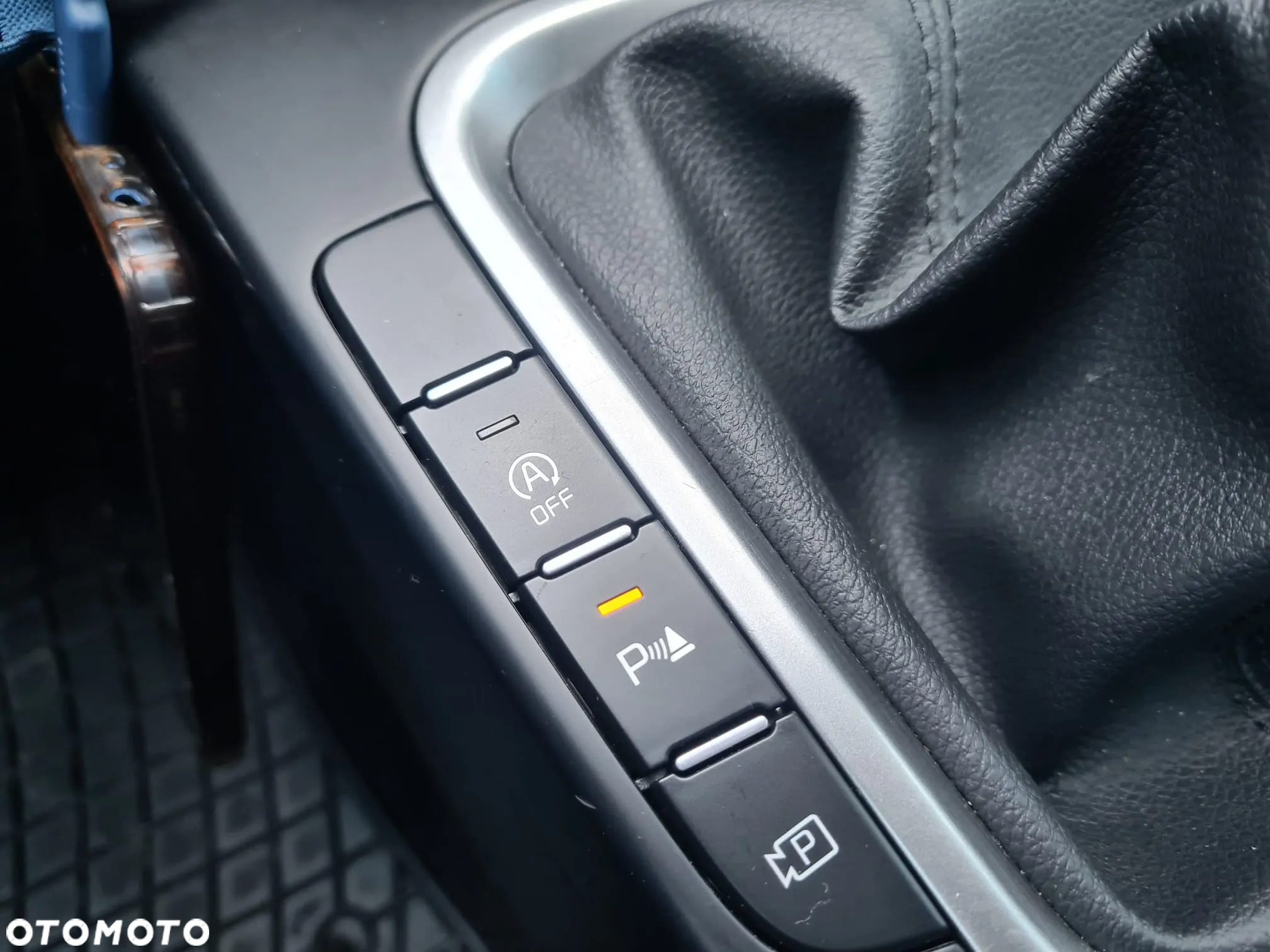Kia Ceed 1.5 T-GDI Business Line - 17