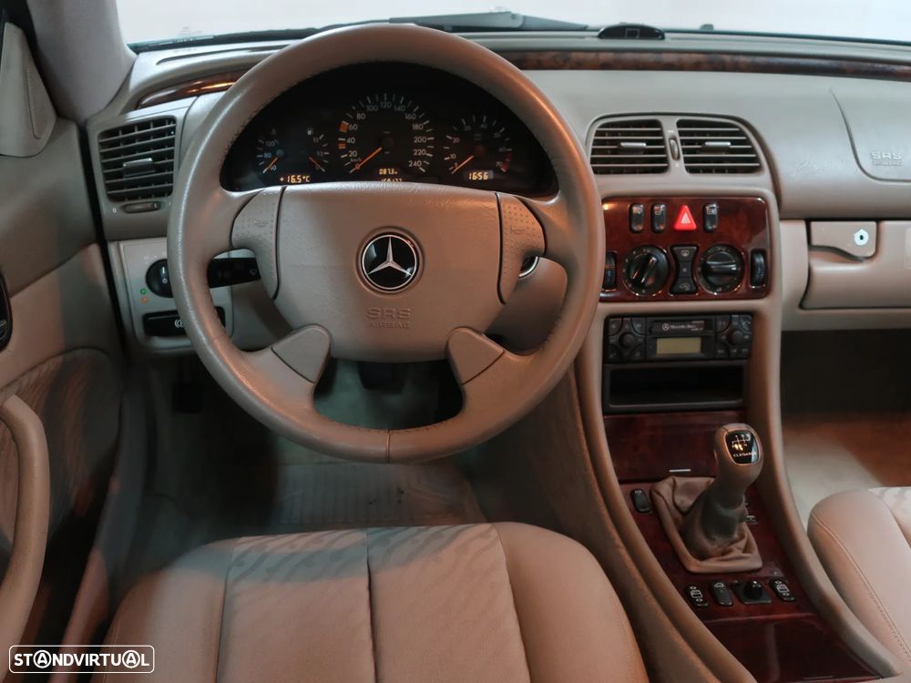 Mercedes-Benz CLK 200 Elegance - 17