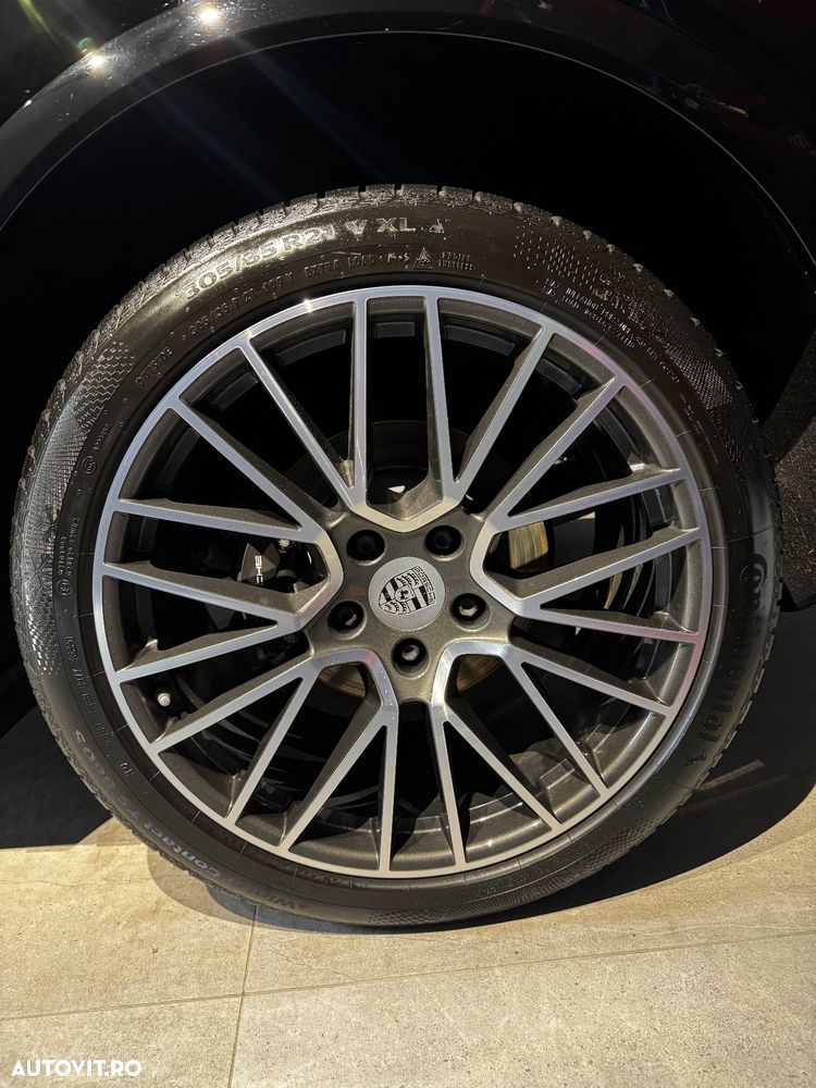 Porsche Cayenne Tiptronic S - 4