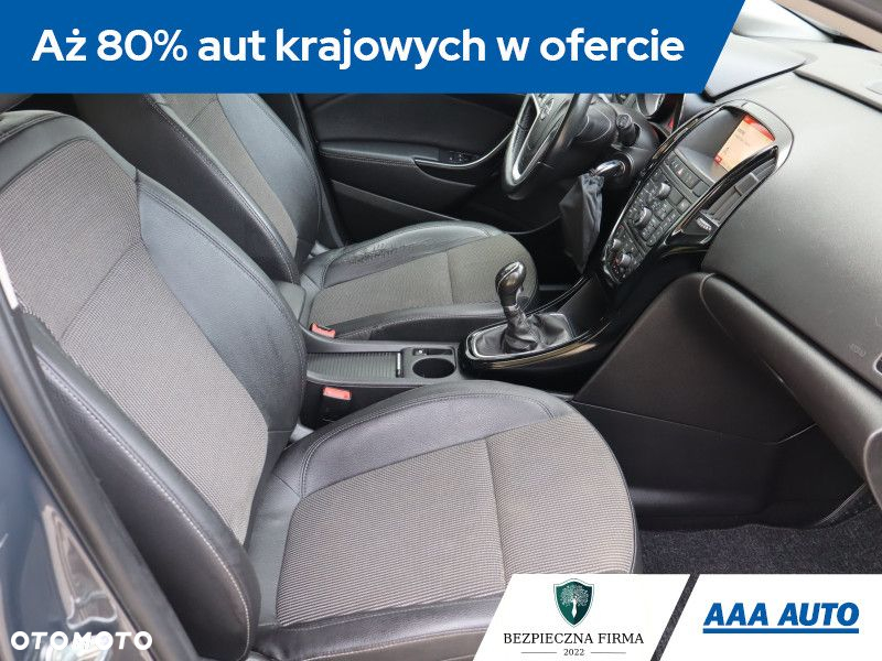 Opel Astra - 10