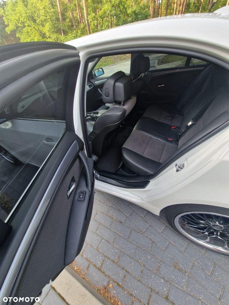 BMW Seria 5 520i Edition Exclusive - 10