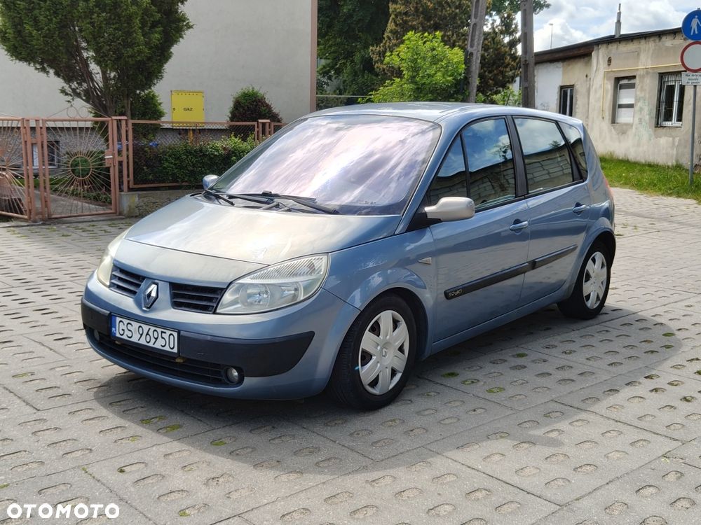 Renault Scenic - 1