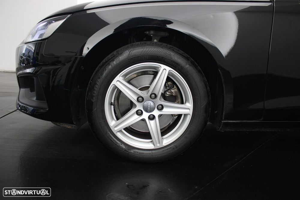 Audi A4 Avant 35 TDI Advanced S tronic - 34