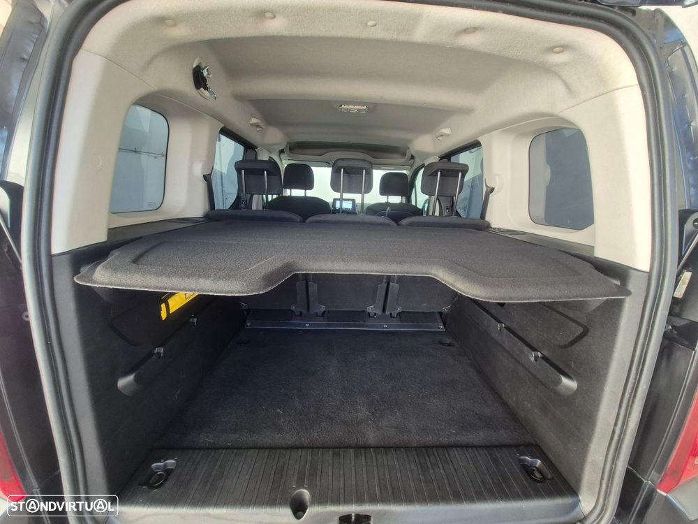 Opel Combo 1.2 L1H1 Innovation - 26