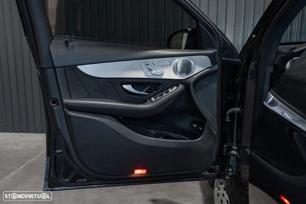 Mercedes-Benz GLC 300 e Coupé 4Matic - 18