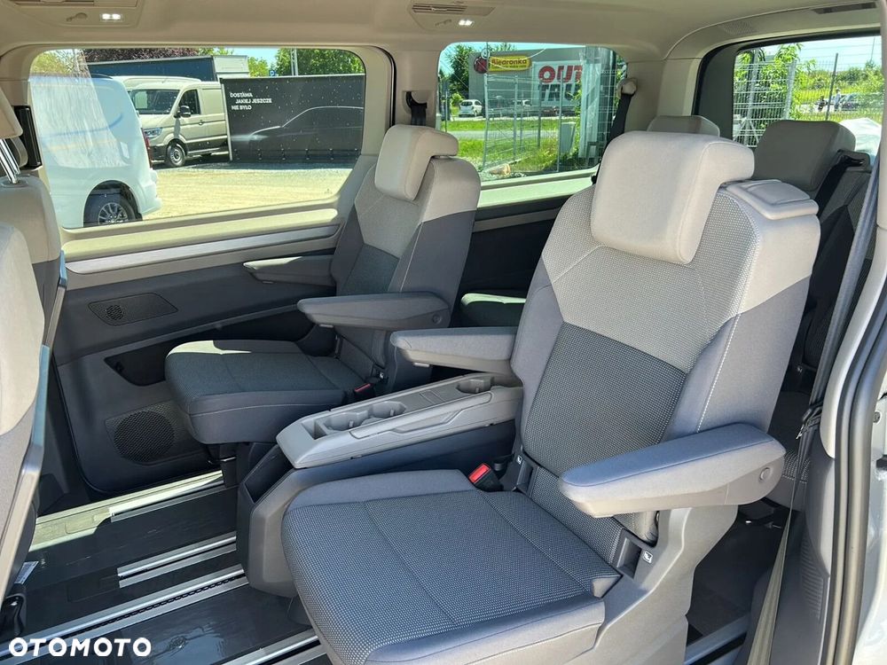 Volkswagen Multivan 2.0 TDI L2 Edition DSG - 17