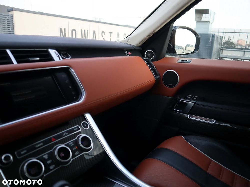 Land Rover Range Rover Sport - 29