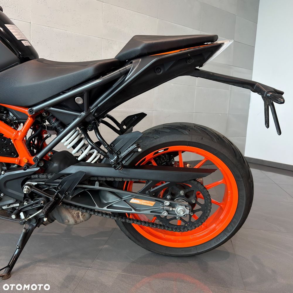 KTM Duke - 11