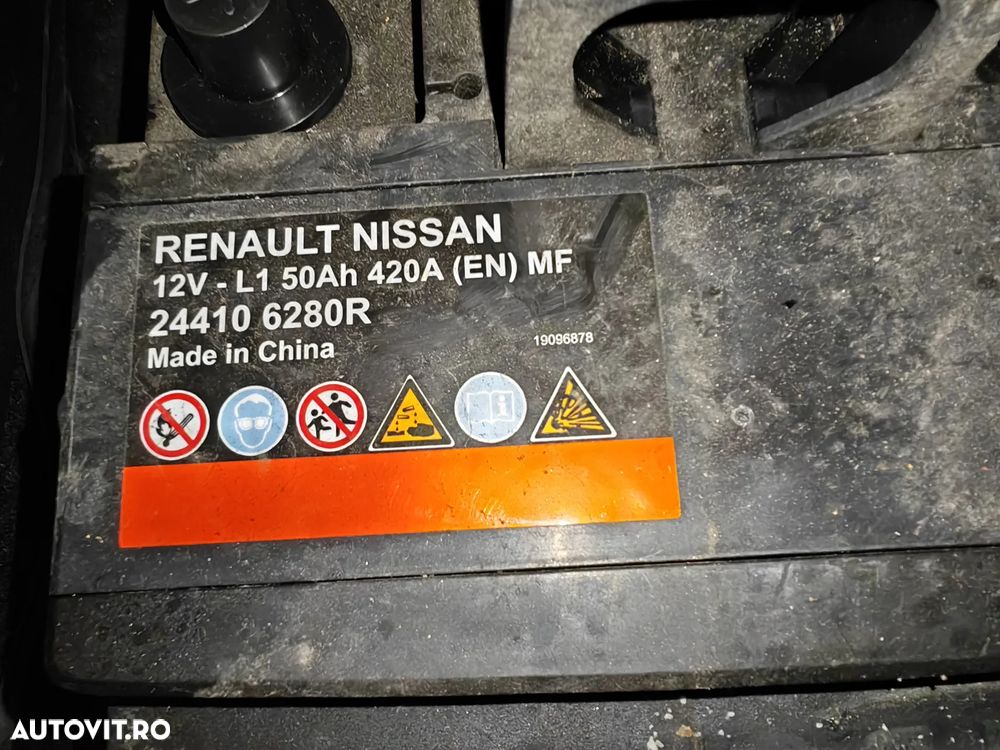 Dacia Spring Expression - 12