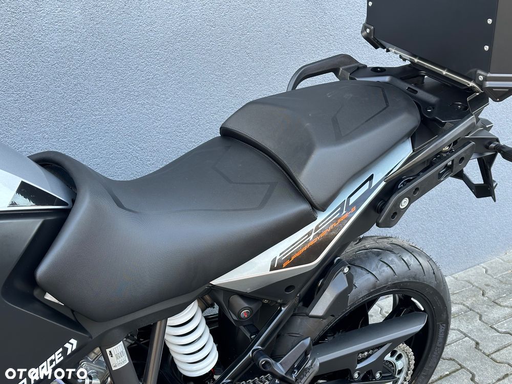 KTM Super Adventure - 19