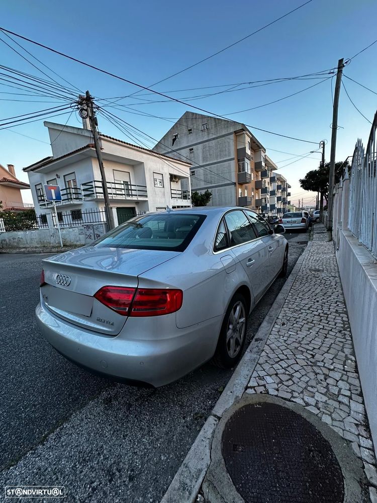 Audi A4 2.0 TDI Advance Multitronic - 3