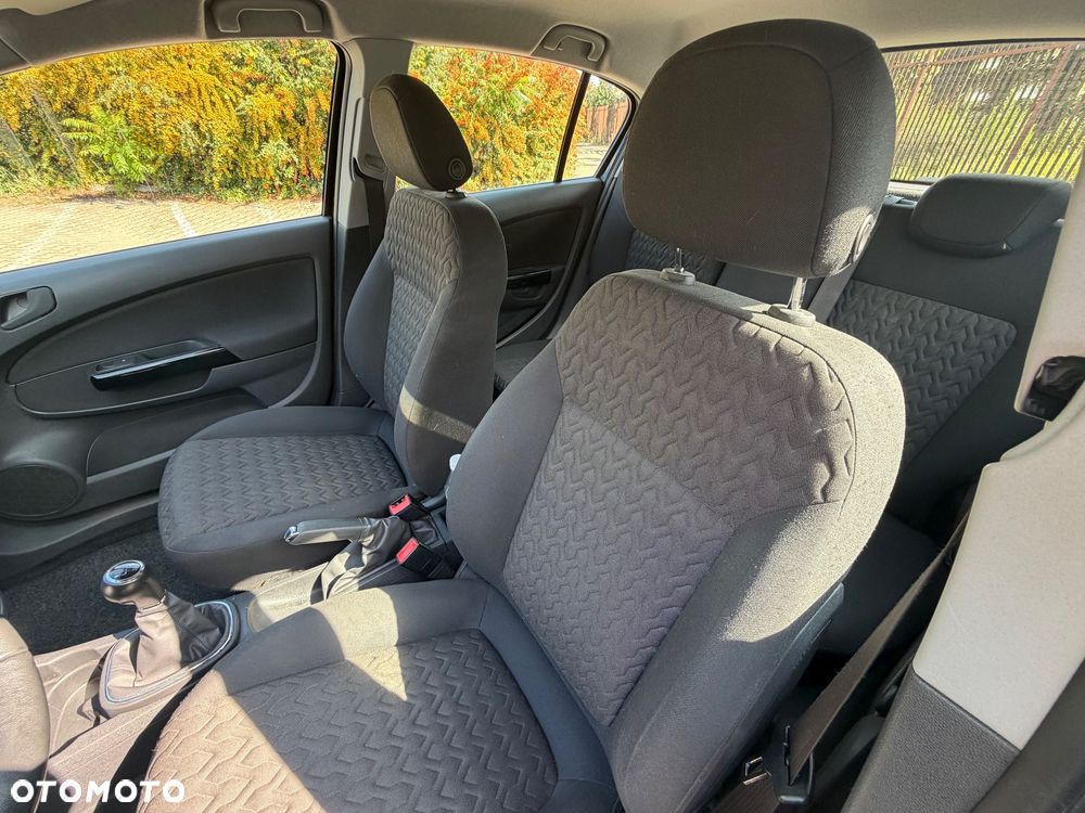 Opel Corsa 1.4 Cosmo - 16