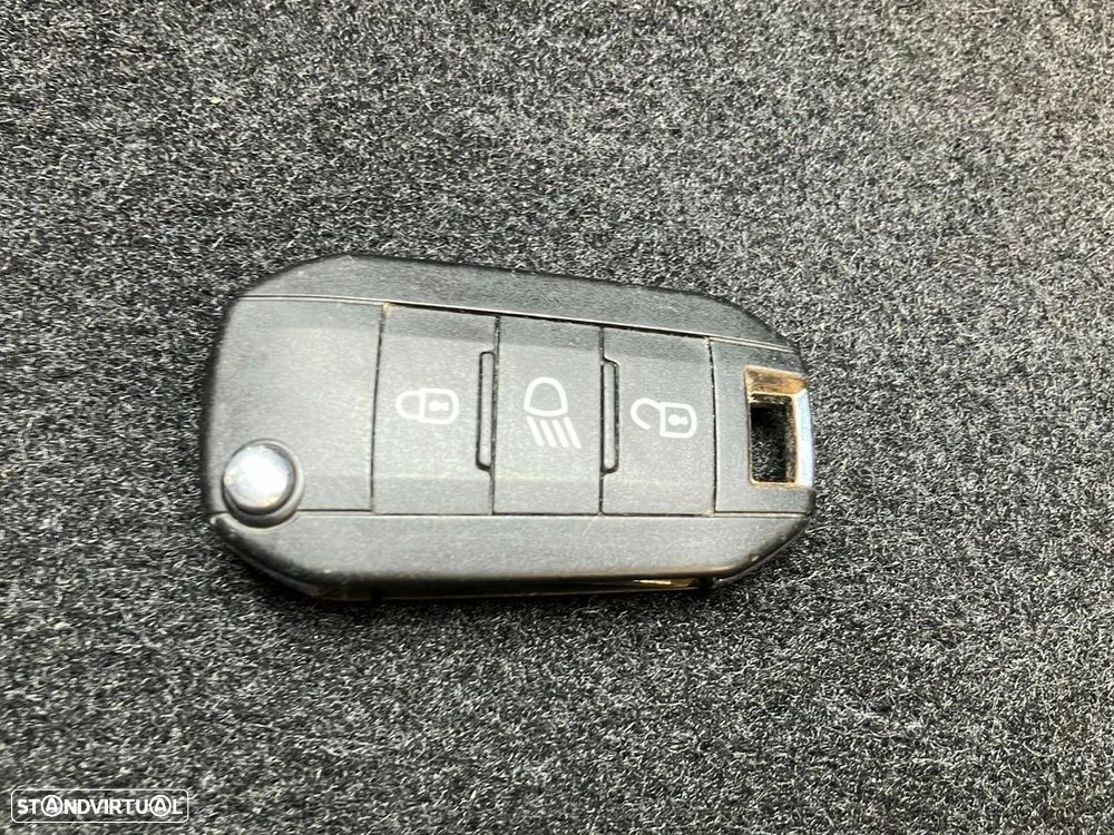 Citroën C3 1.2 PureTech C-Series - 25