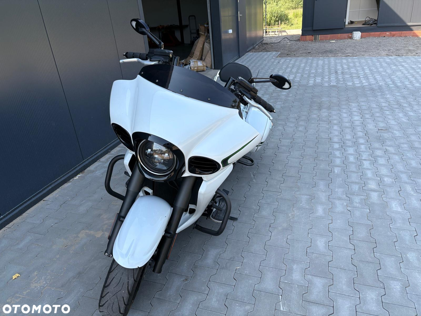 Kawasaki VN - 13