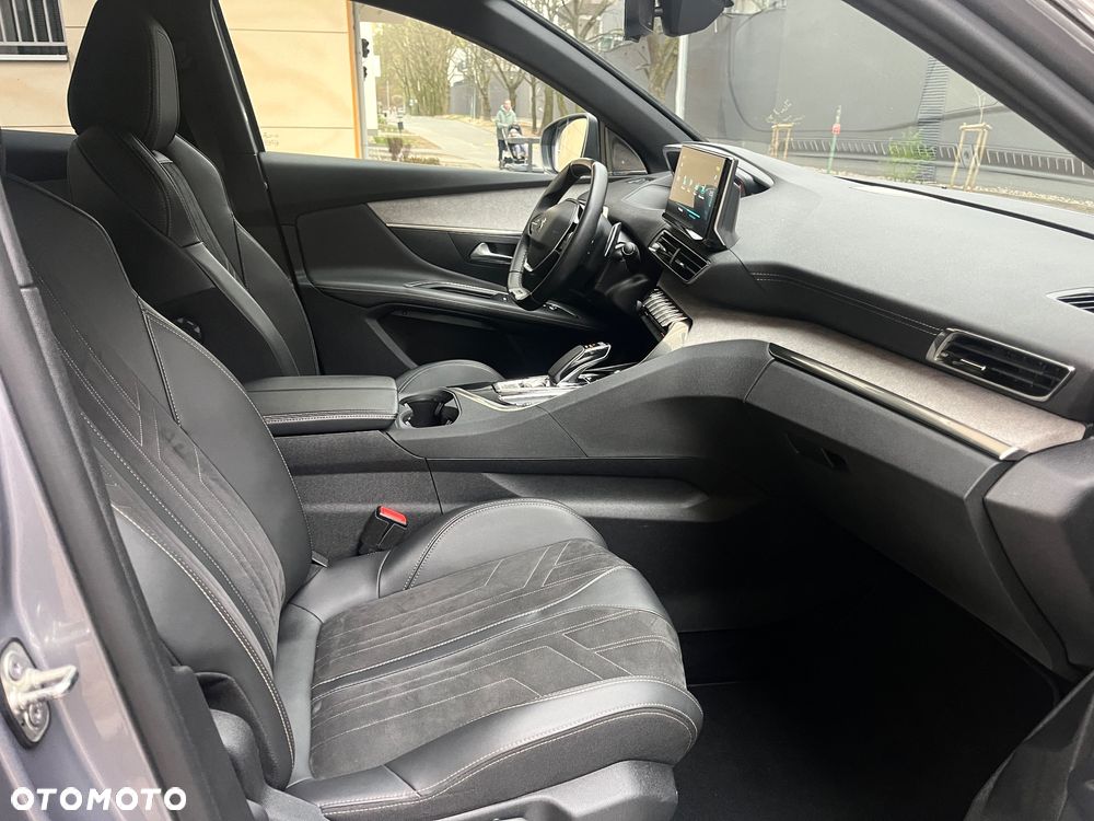 Peugeot 3008 225 e-EAT8 GT - 20