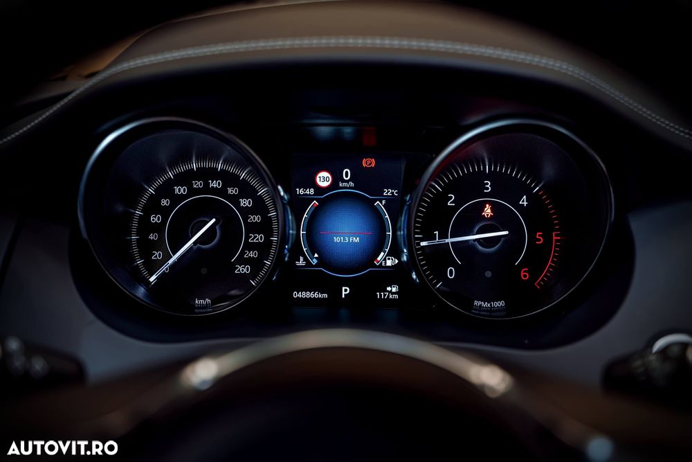 Jaguar E-Pace D180 AWD Aut. R-Dynamic S - 25