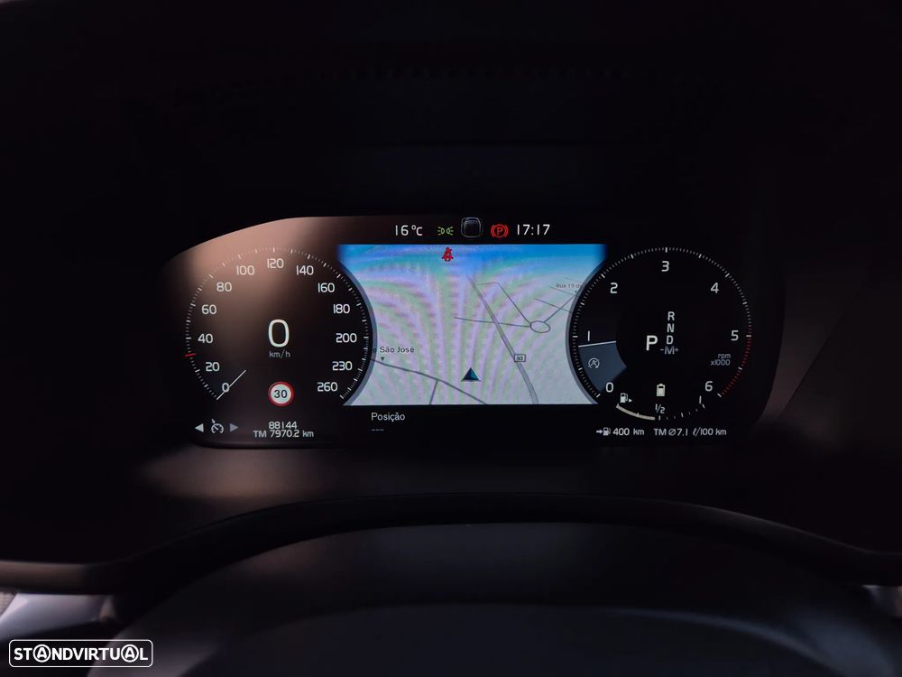 Volvo V60 2.0 B4 R-Design Geartronic - 30