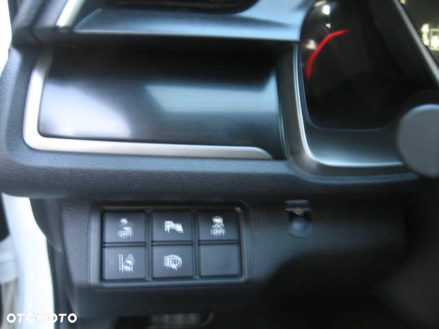 Honda Civic 1.5 T Sport Plus (Navi) - 31