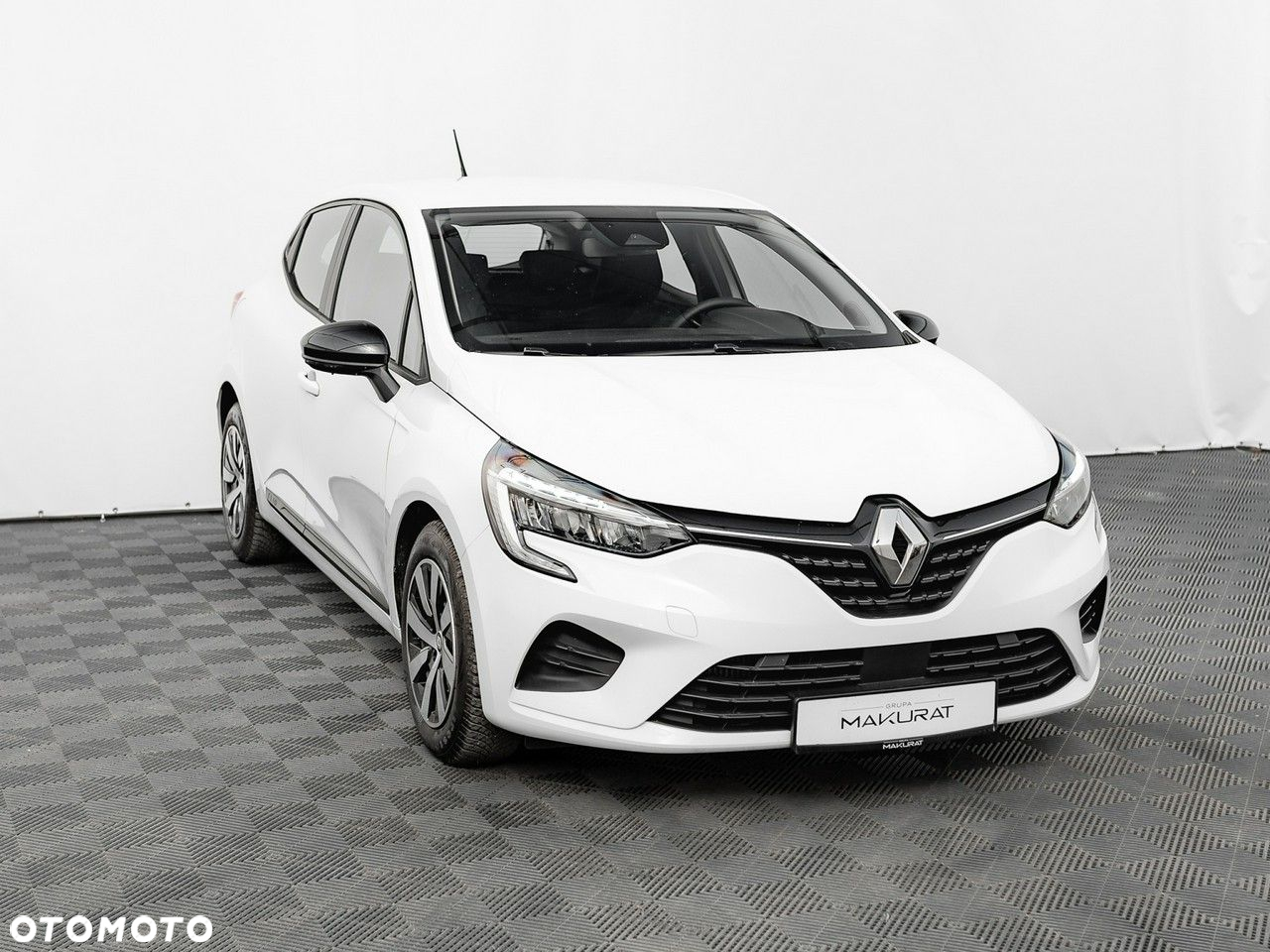 Renault Clio 1.0 TCe Equilibre - 4