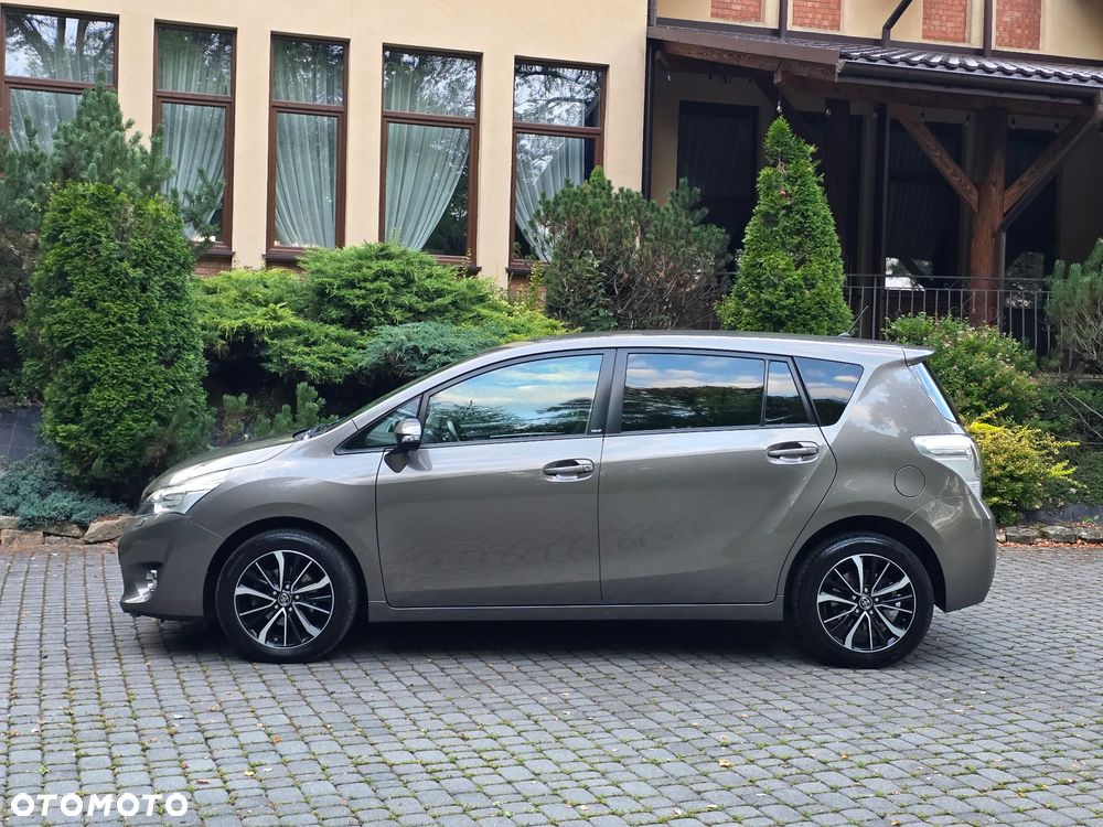 Toyota Verso 1.8 5-Sitzer Edition S+ - 8