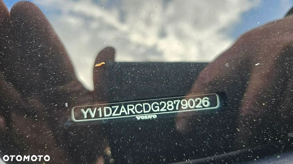 Volvo XC 60 D3 Geartronic Momentum - 16