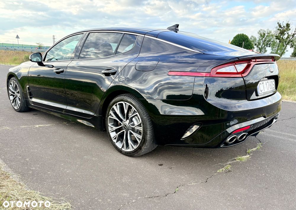 Kia Stinger 2.0 T-GDI GT Line - 24