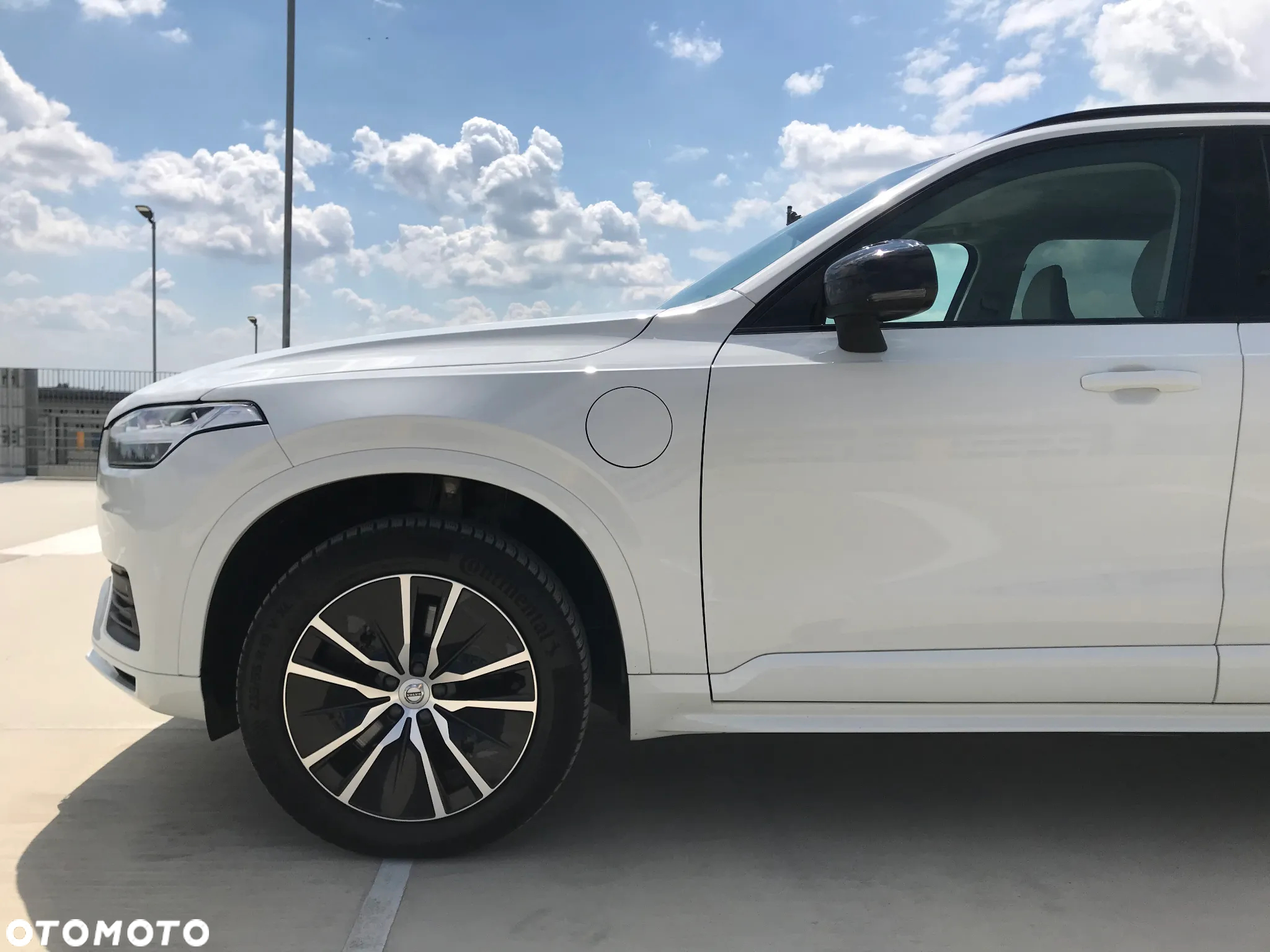 Volvo XC 90 T8 AWD Plug-In Hybrid R-Design 7os - 12