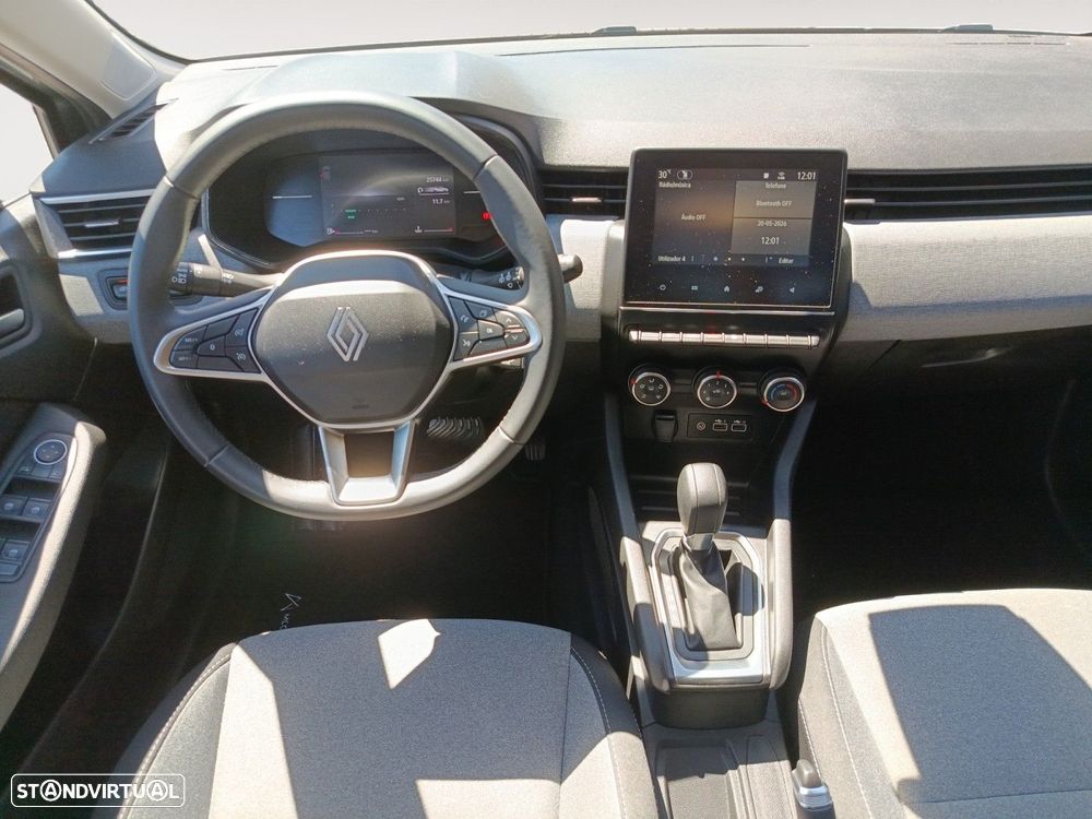 Renault Clio - 10