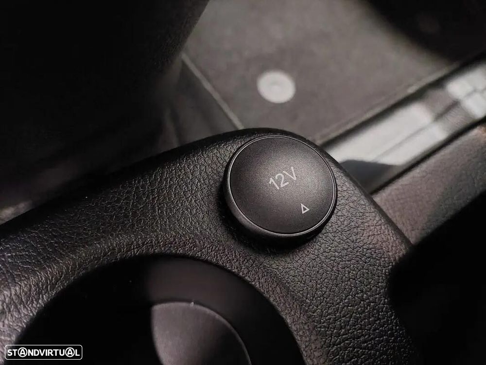 Ford Transit Connect - 18