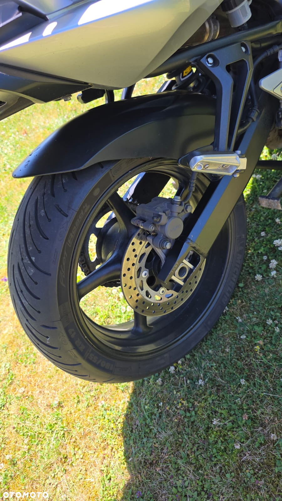 Yamaha FZ6 - 10