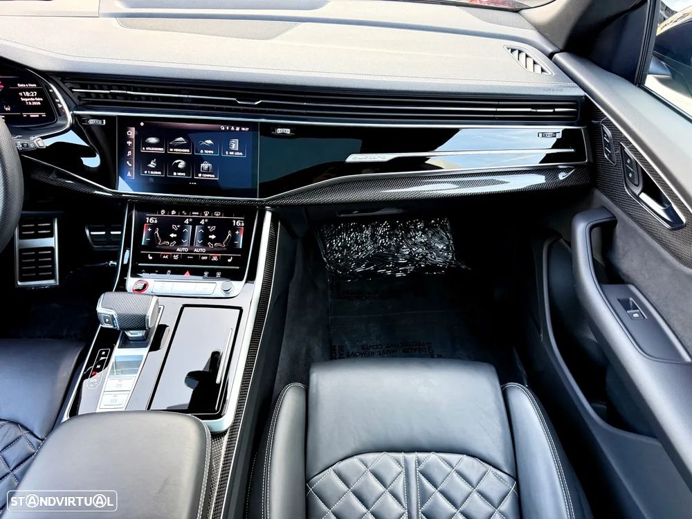 Audi SQ8 S TFSI quattro tiptronic - 13