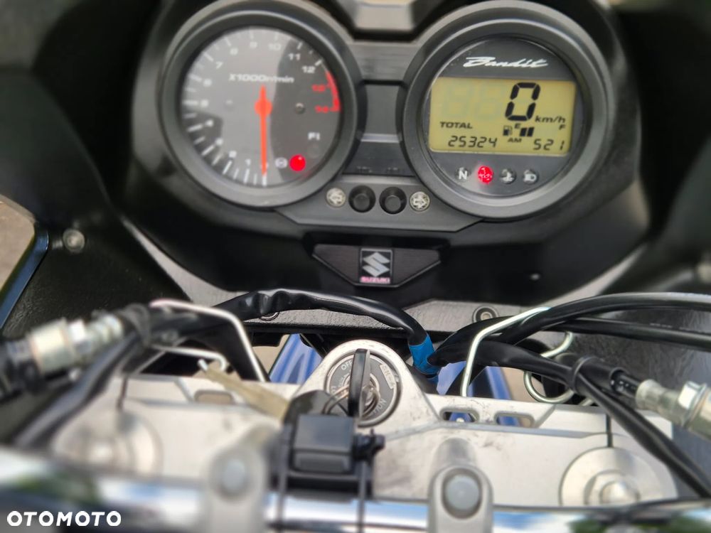 Suzuki Bandit - 8