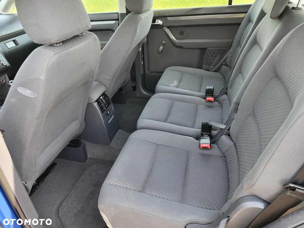 Volkswagen Touran 1.9 TDI - 8