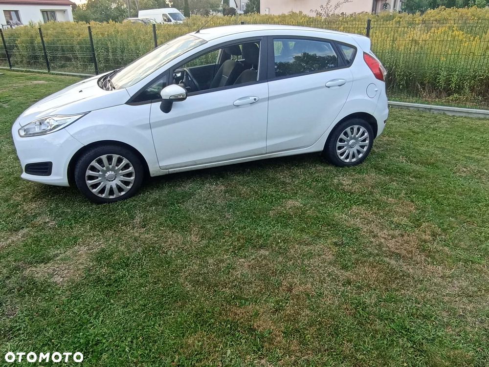 Ford Fiesta - 5