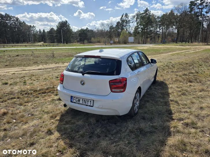 BMW Seria 1 114d - 4
